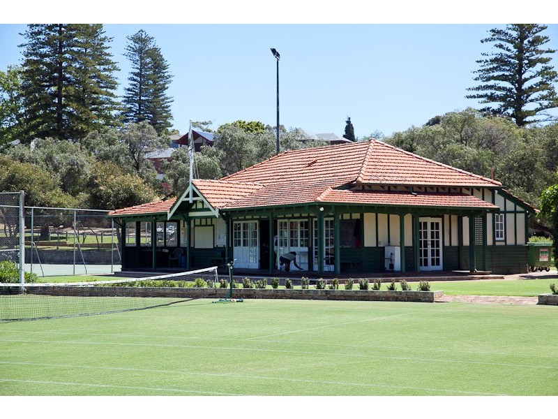 8 Bay View Terrace, Peppermint Grove WA 6011