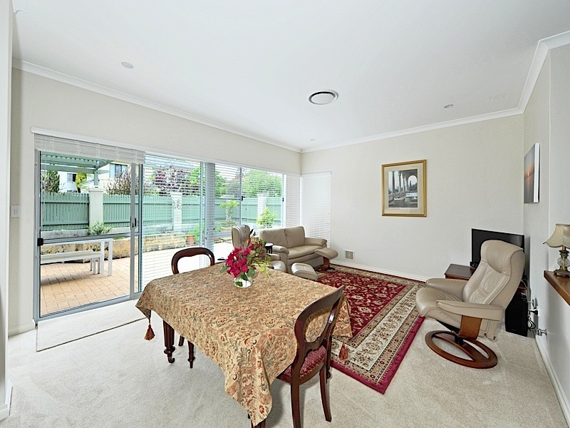 12 Bulimba Road, Nedlands WA 6009