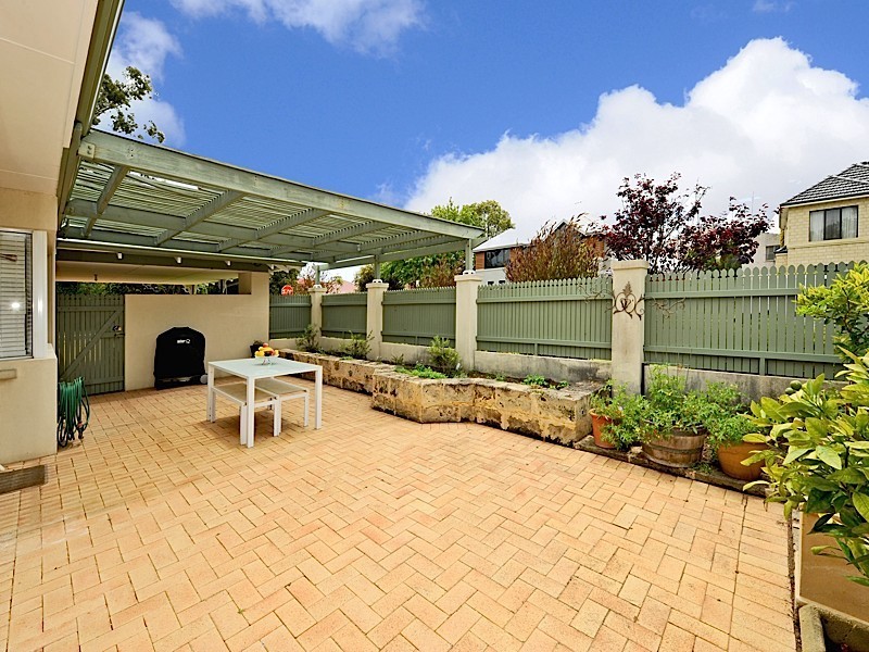 12 Bulimba Road, Nedlands WA 6009