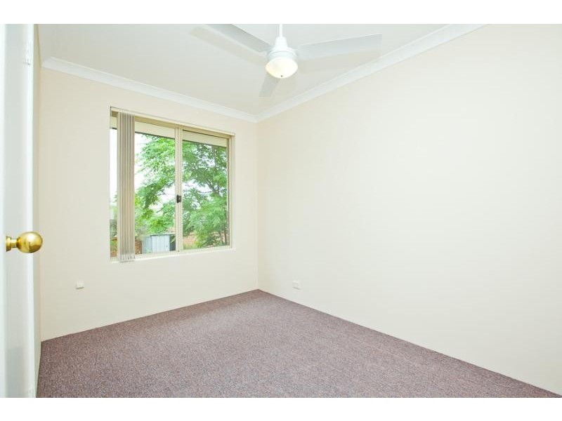 10 Cottonwood Place, O’connor WA 6163