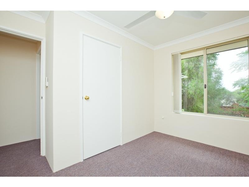 10 Cottonwood Place, O’connor WA 6163