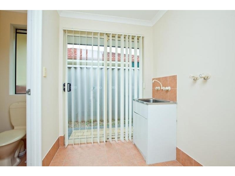 10 Cottonwood Place, O’connor WA 6163