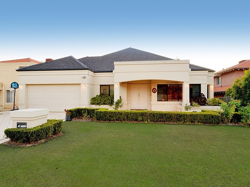 11 Lambeth Mews, Mount Claremont WA 6010