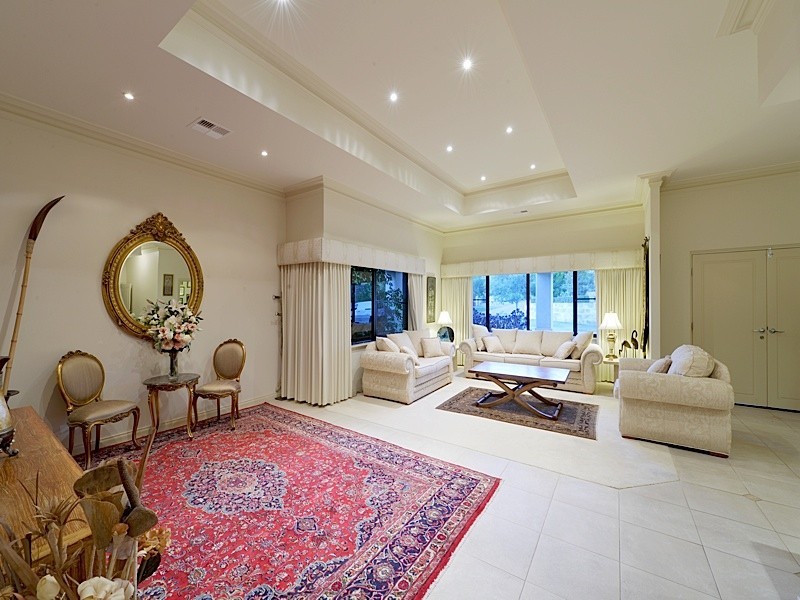 11 Lambeth Mews, Mount Claremont WA 6010