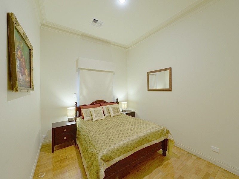 11 Lambeth Mews, Mount Claremont WA 6010