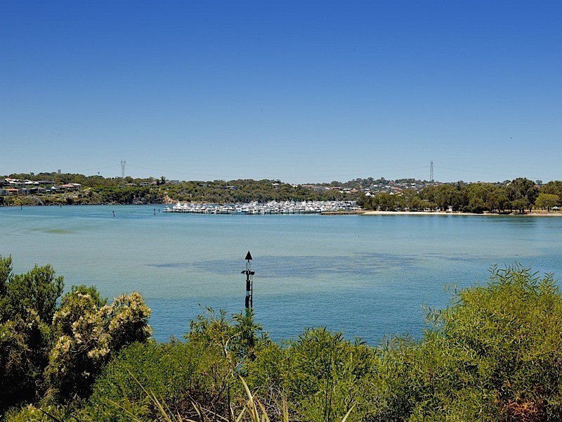 2/51 Rule Street, North Fremantle WA 6159