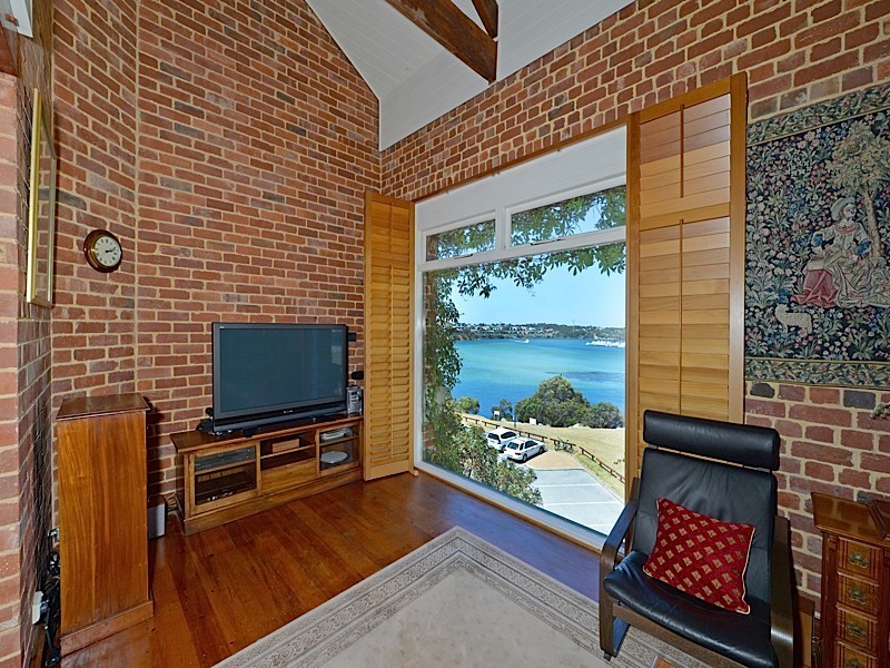 2/51 Rule Street, North Fremantle WA 6159