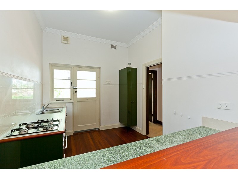 2/72 Stirling Highway, Nedlands WA 6009