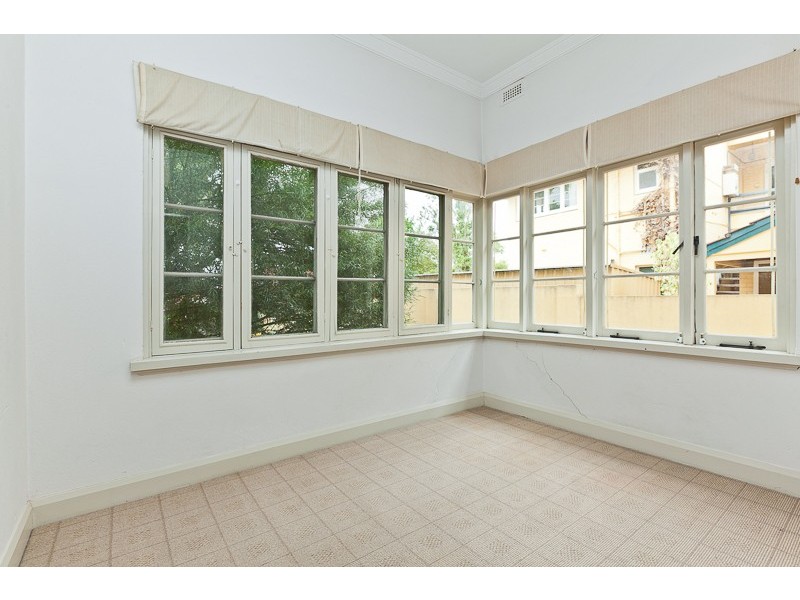 2/72 Stirling Highway, Nedlands WA 6009