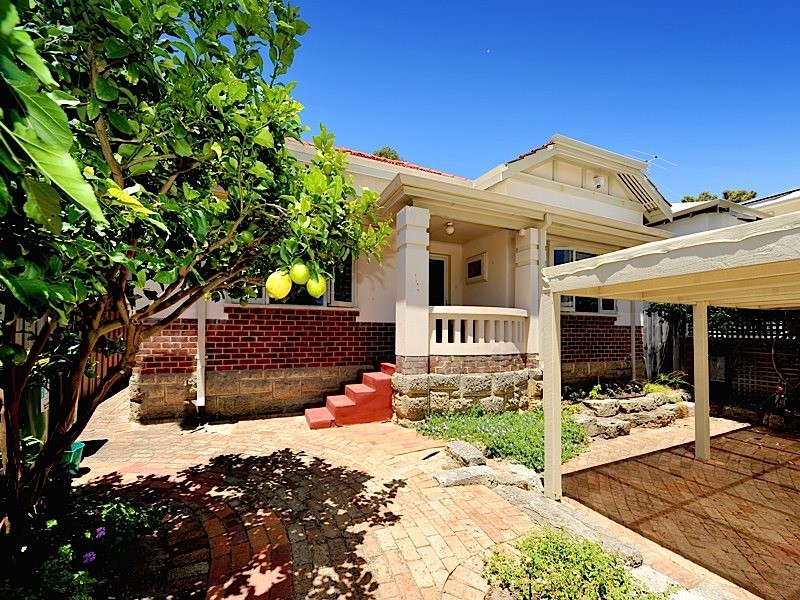 28 Kathleen Street, Cottesloe WA 6011