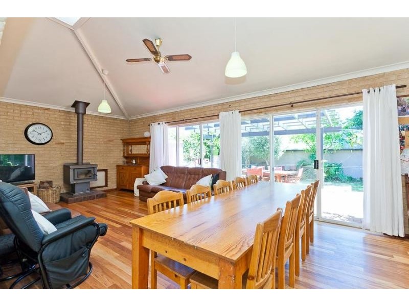 22 Gibney Street, Cottesloe WA 6011