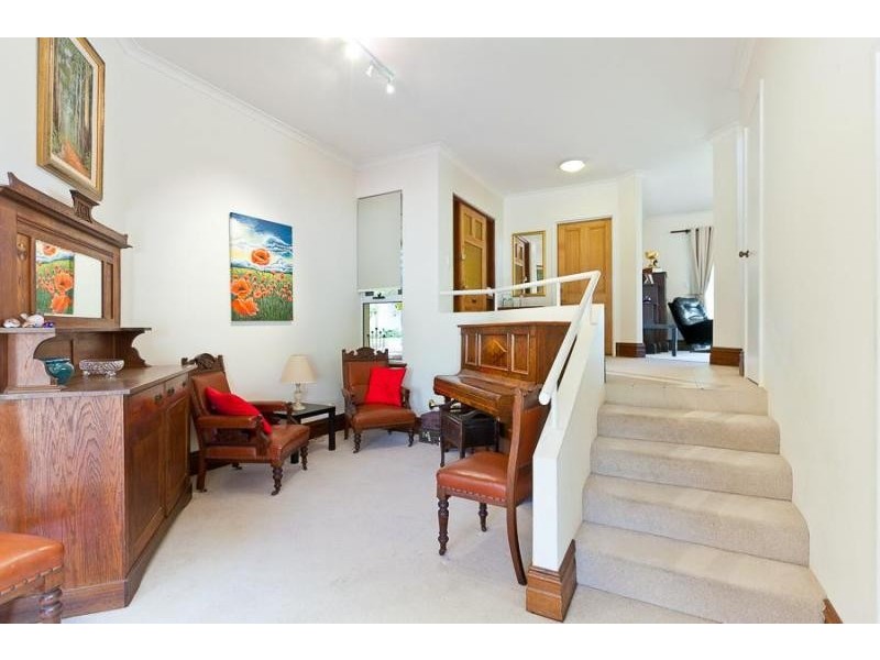 22 Gibney Street, Cottesloe WA 6011