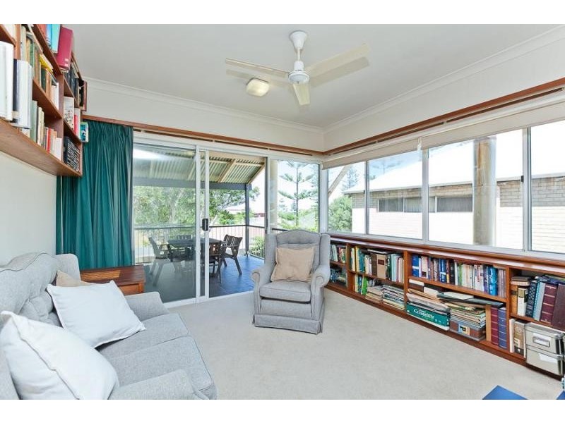 22 Gibney Street, Cottesloe WA 6011