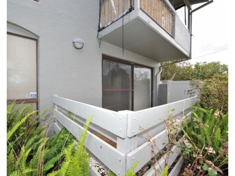 9/23 Kinsella Street, Joondanna WA 6060