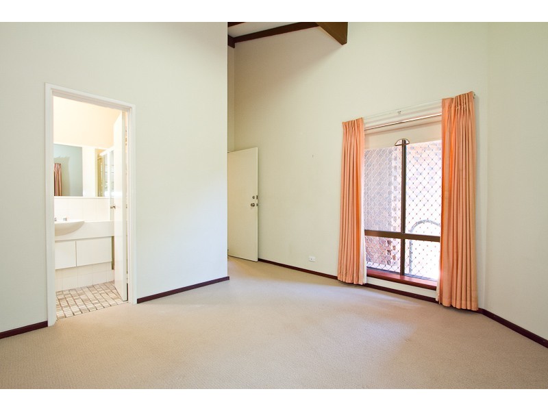 17a Burt Street, Cottesloe WA 6011