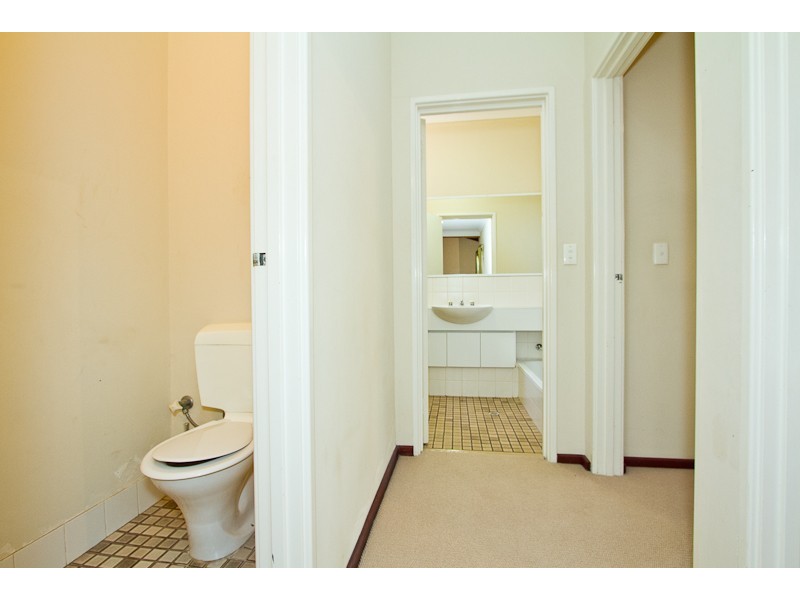 17a Burt Street, Cottesloe WA 6011