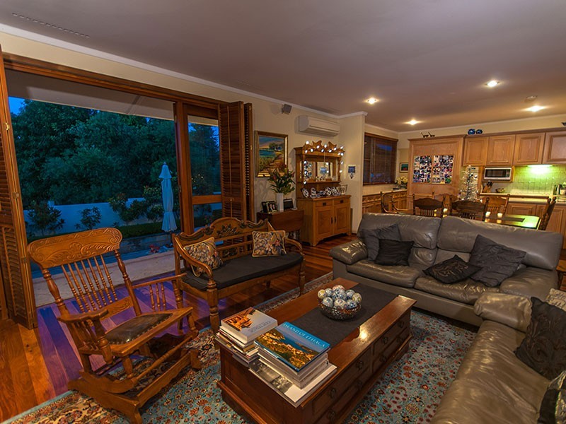 31 Boreham Street, Cottesloe WA 6011