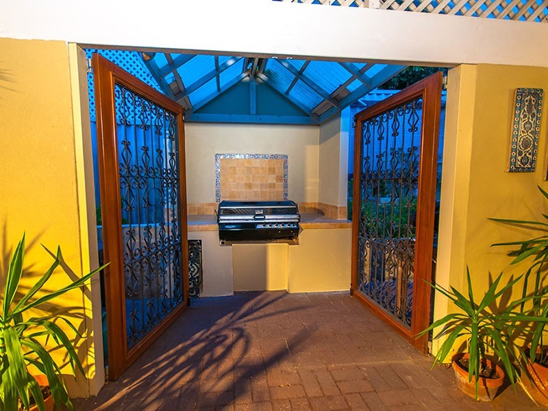 31 Boreham Street, Cottesloe WA 6011