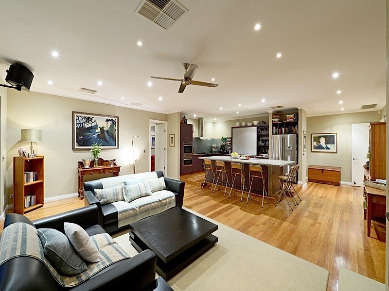 19 McClemans Road, Mount Claremont WA 6010