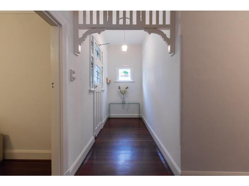 79 Curtin Avenue, Cottesloe WA 6011