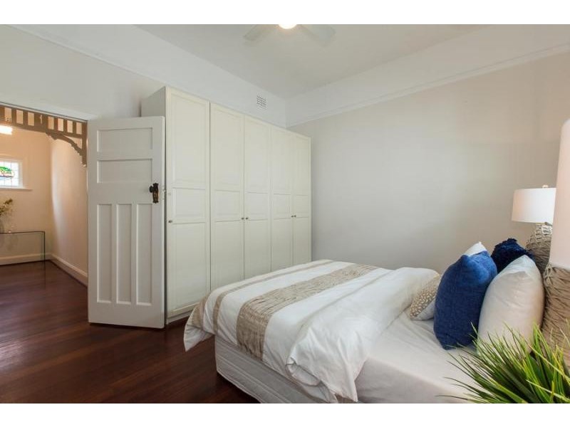 79 Curtin Avenue, Cottesloe WA 6011