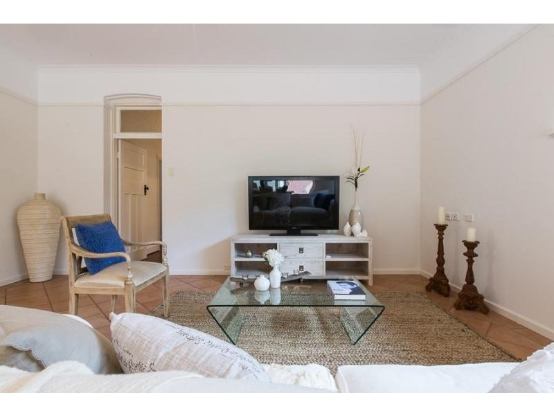 79 Curtin Avenue, Cottesloe WA 6011