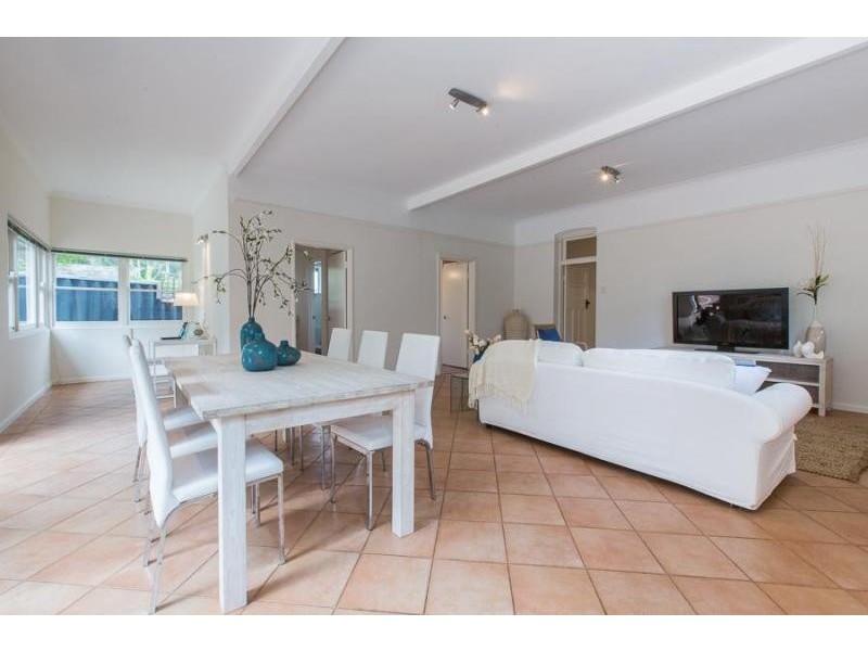 79 Curtin Avenue, Cottesloe WA 6011