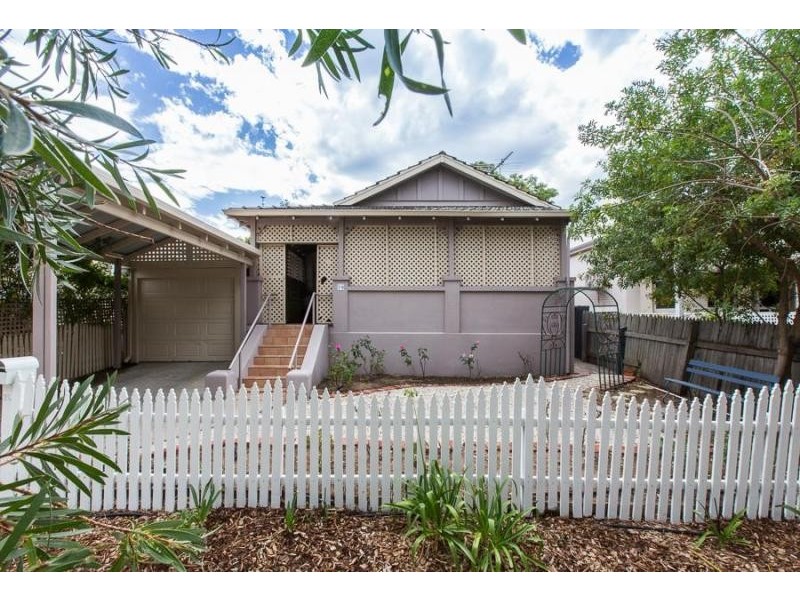 79 Curtin Avenue, Cottesloe WA 6011