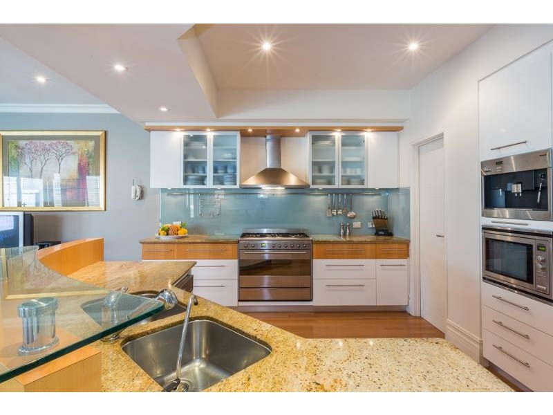 2 Griver Street, Cottesloe WA 6011