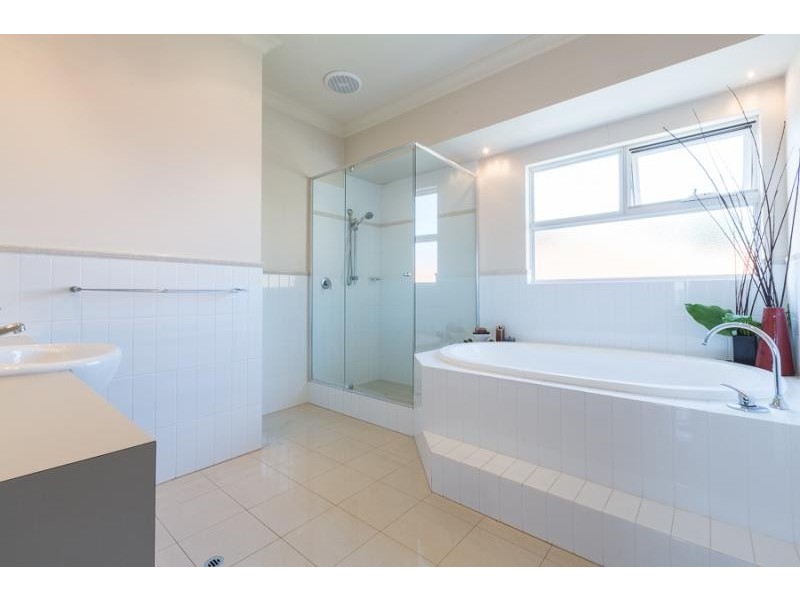 2 Griver Street, Cottesloe WA 6011