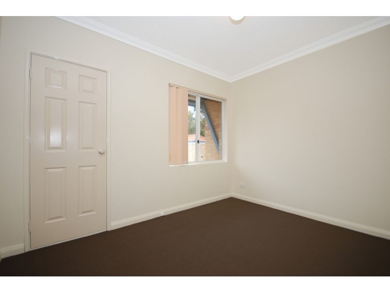 17/18 St Johns Wood Boulevard, Mount Claremont WA 6010