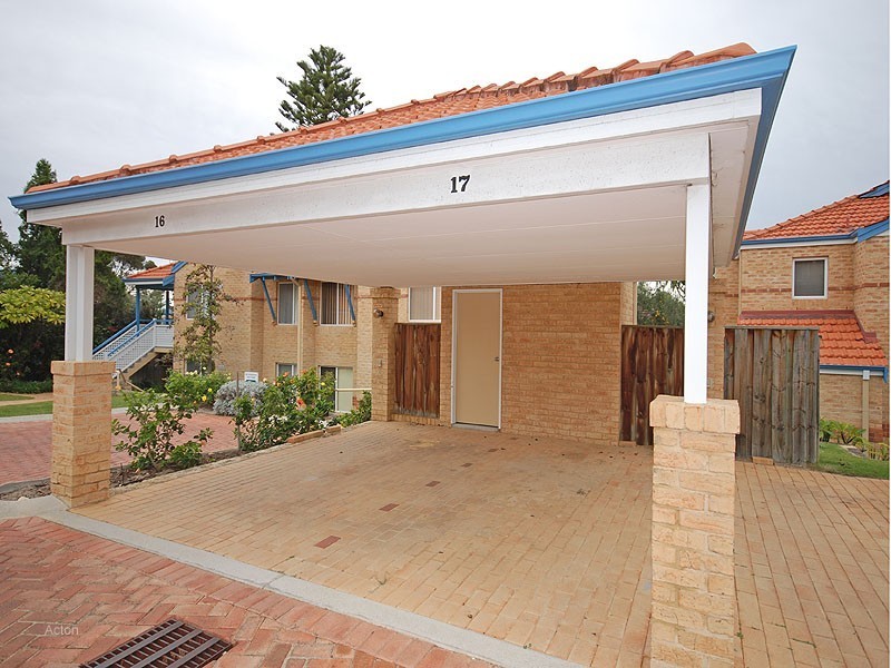 17/18 St Johns Wood Boulevard, Mount Claremont WA 6010