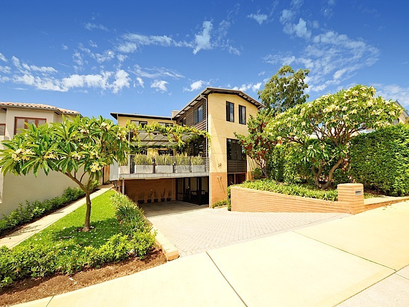 12 Brassey Street, Swanbourne WA 6010