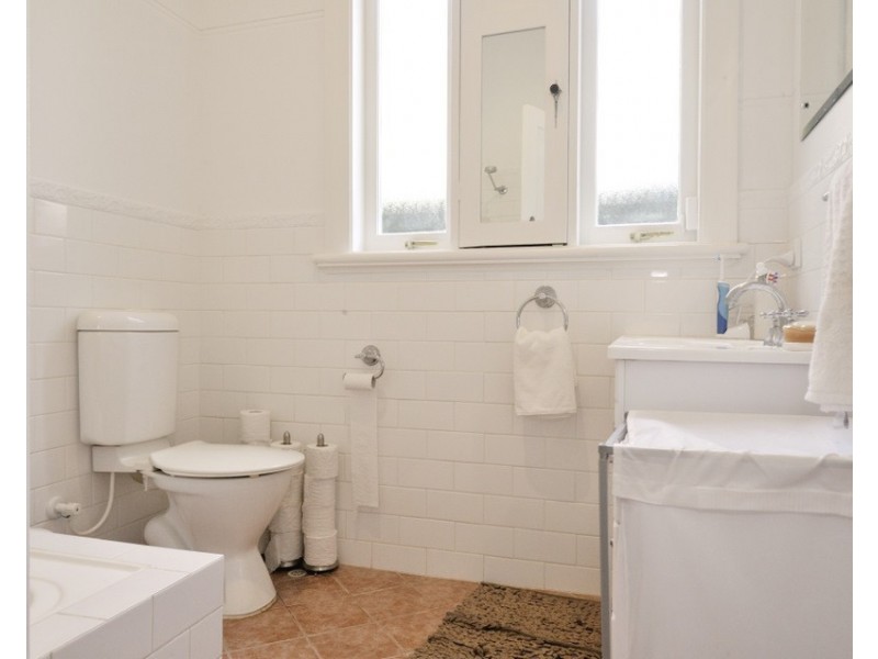 43 North St, Swanbourne WA 6010