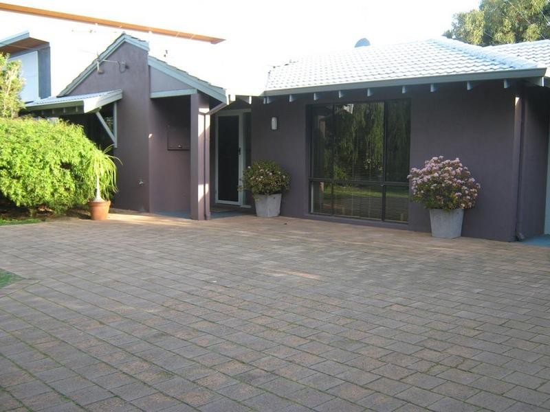 70 Gifford Road, Dunsborough WA 6281