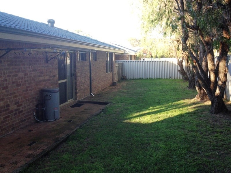 3/4 Armstrong Road, Dunsborough WA 6281