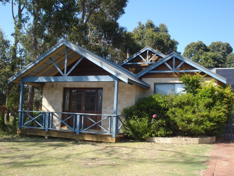 74 Norfolk Street, Dunsborough WA 6281