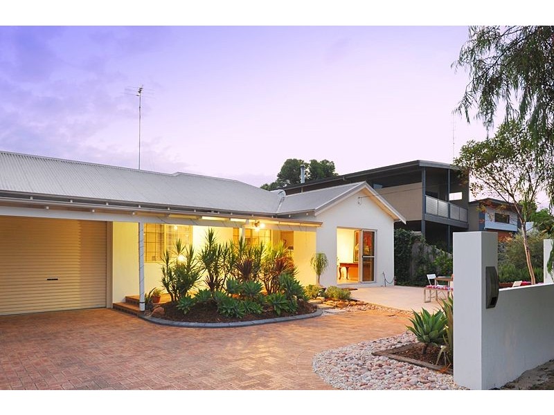 74A Gifford Road, Dunsborough WA 6281