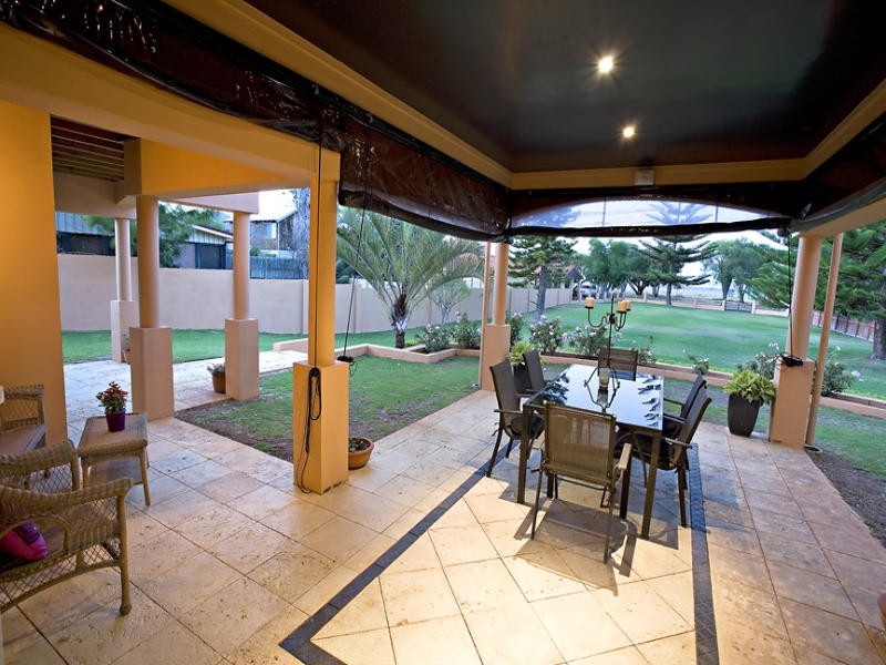 604 Caves Road, Marybrook WA 6280
