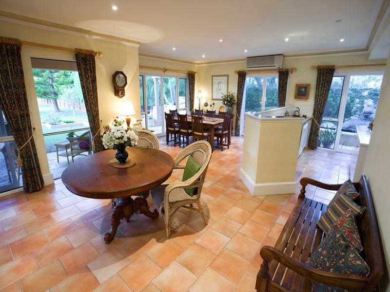 604 Caves Road, Marybrook WA 6280