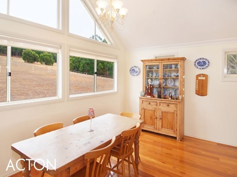 9 Rapida Rise, Yallingup WA 6282