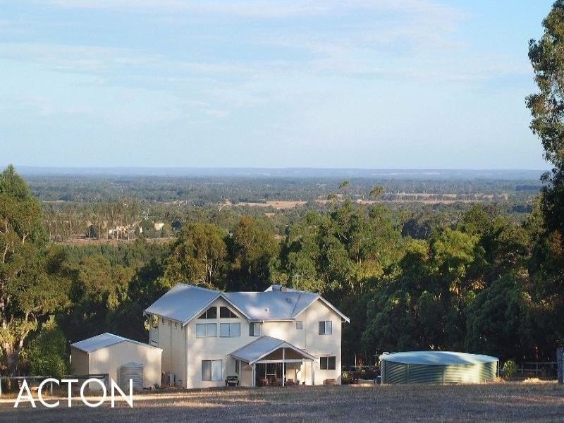 9 Rapida Rise, Yallingup WA 6282