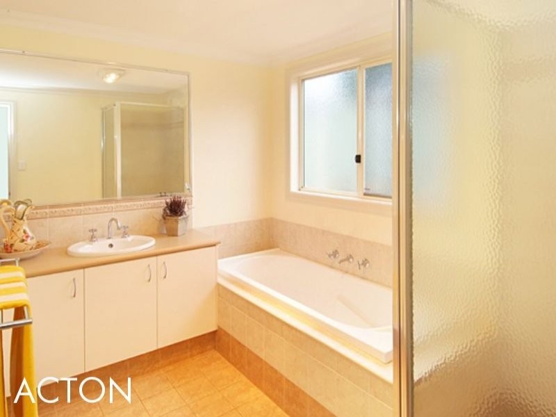 9 Rapida Rise, Yallingup WA 6282