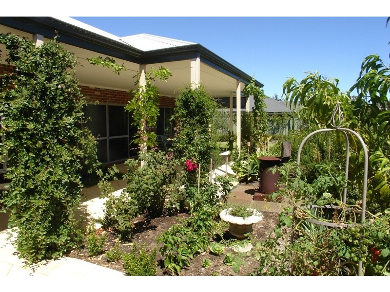 13 Fieldwall View, Vasse WA 6280