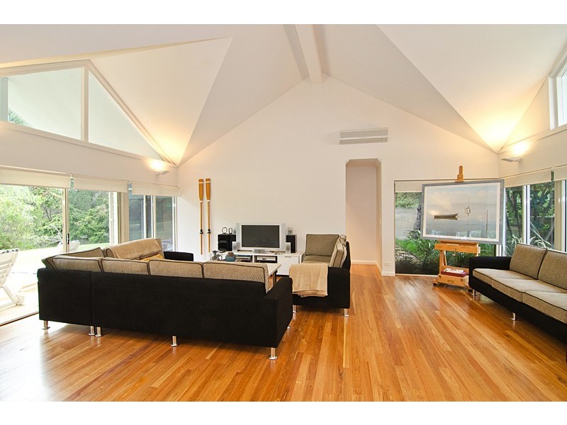 10 Lagoona Place, Quindalup WA 6281