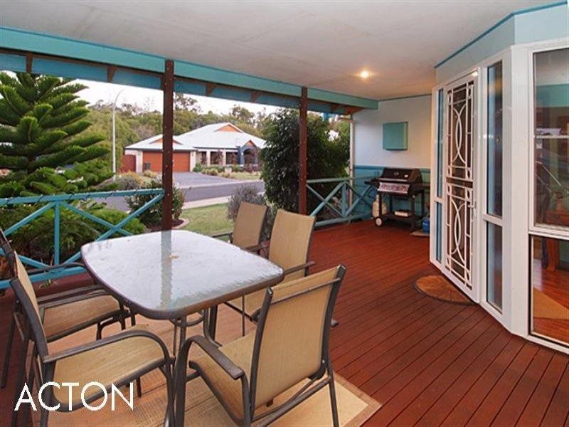 17 Schooner Crescent, Dunsborough WA 6281