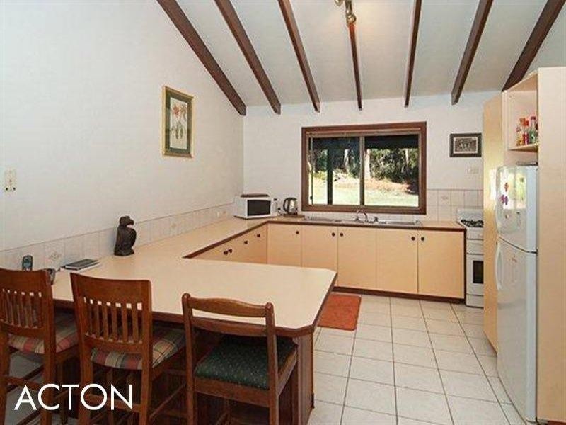 24 Vickery Road, Dunsborough WA 6281