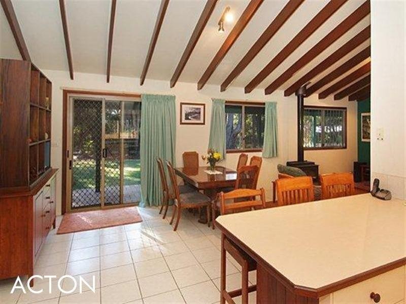 24 Vickery Road, Dunsborough WA 6281