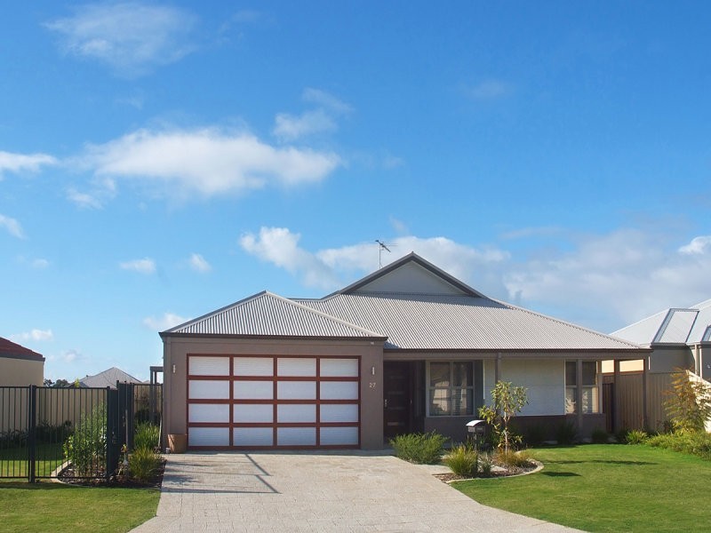 27 Indooroopilly Crescent, Dunsborough WA 6281