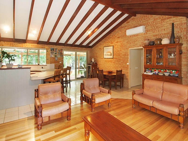 195 Mewett Road, Quindalup WA 6281